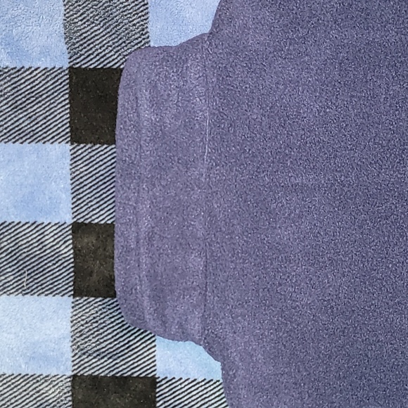 Vintage. Made in USA. Columbia Pictures. Full-zip fleece vest. Men's size XL. - Picture 14 of 14